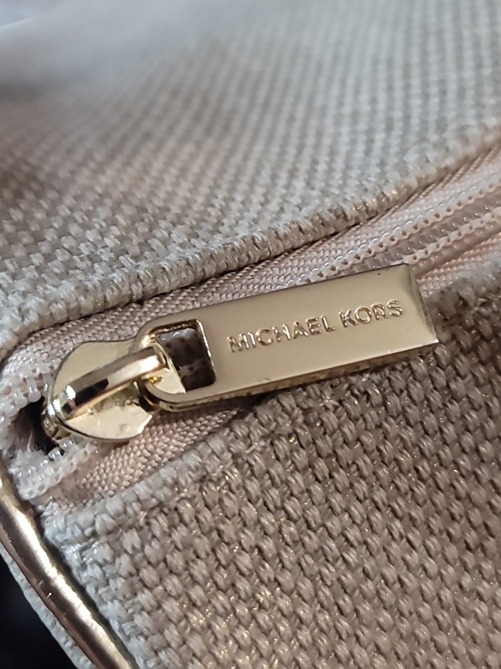 Michael Kors Beige Canvas Satchel Travel Bag EUC - Picture 6 of 10